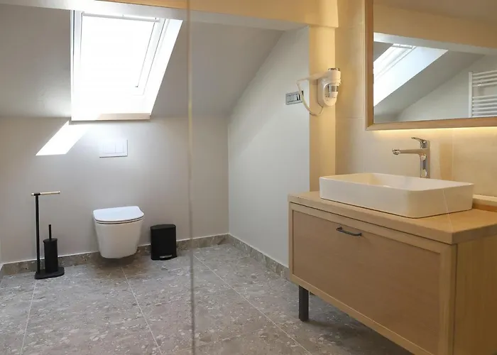 Bracera Bed & Breakfast 4*