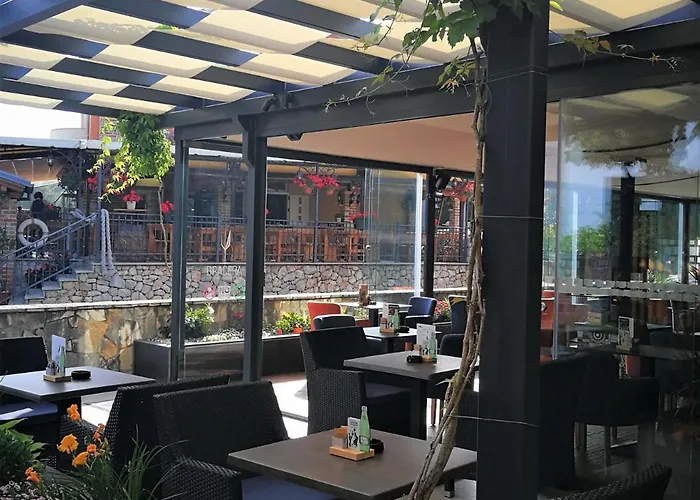 Bed & Breakfast Bracera 4*