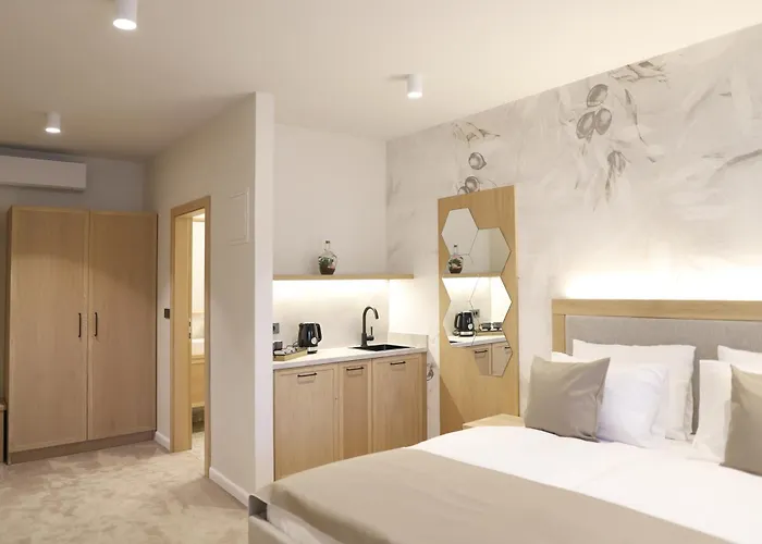 Bracera Bed & Breakfast 4*