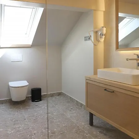 Bracera Bed & Breakfast 4*