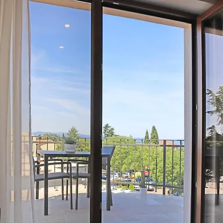 Bed & Breakfast Bracera 4*